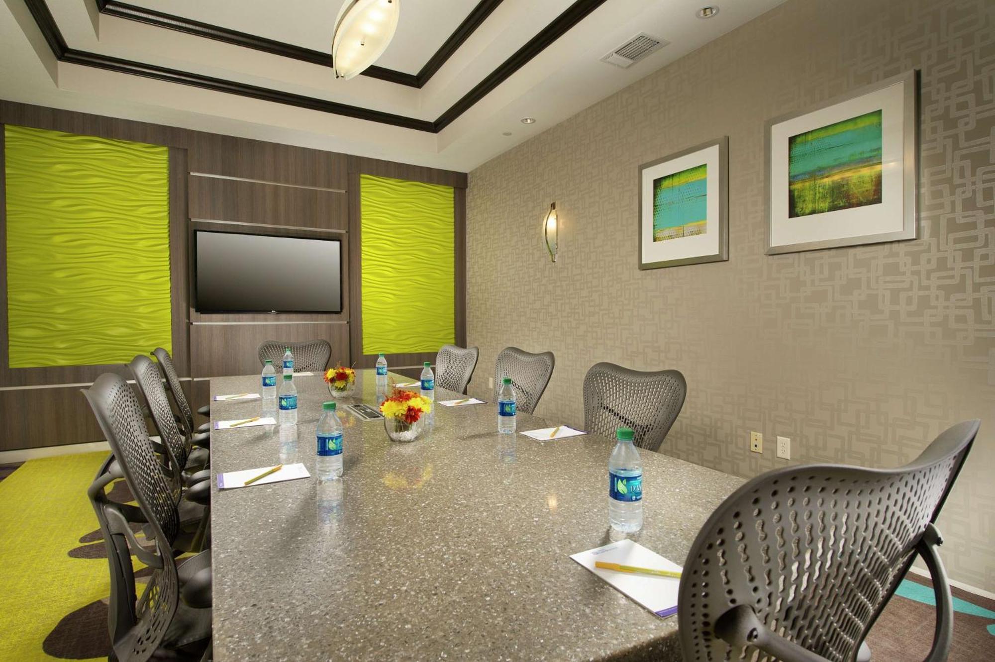 Hilton Garden Inn College Station Buitenkant foto